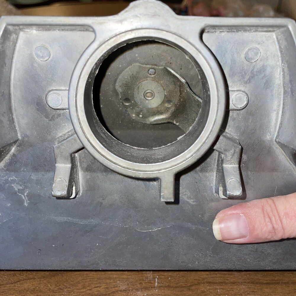 Vintage Kirby Classic Vacuum Cleaner Parts Miracle Head W/Belt Lifter Attachment - Picture 7 of 8
